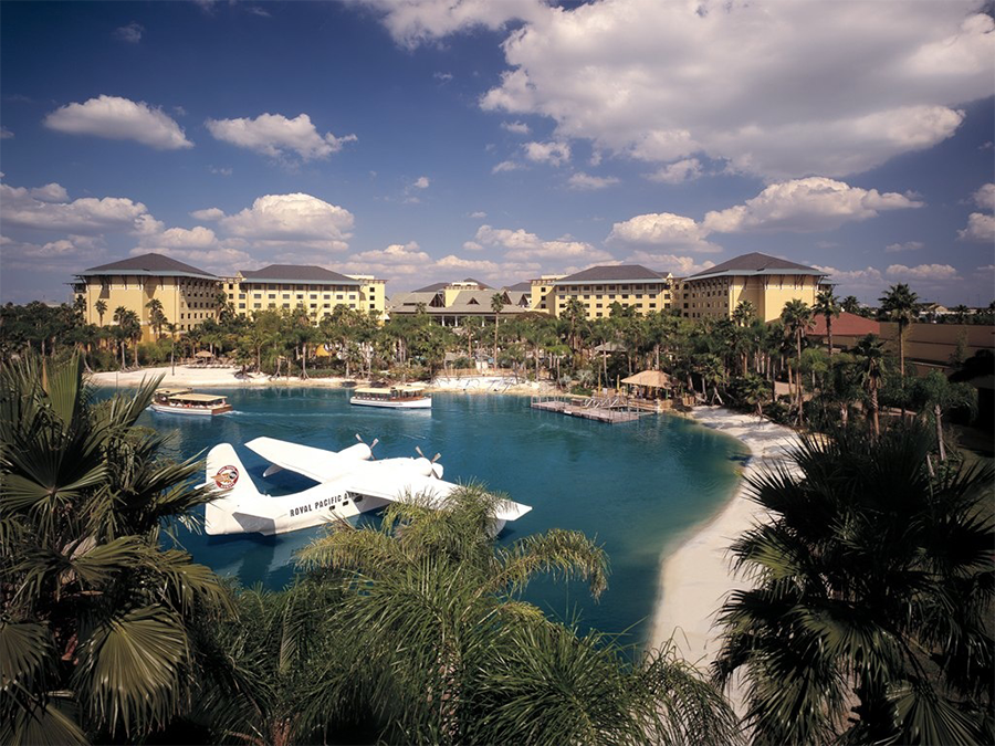 Royal Pacific Resort